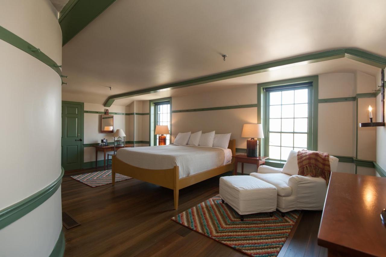 Shaker Village Of Pleasant Hill Harrodsburg Exterior foto