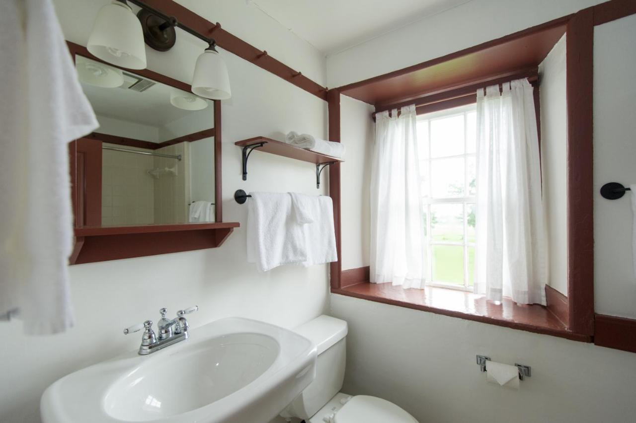 Shaker Village Of Pleasant Hill Harrodsburg Habitación foto