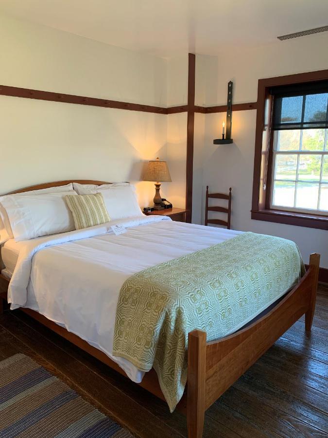 Shaker Village Of Pleasant Hill Harrodsburg Exterior foto